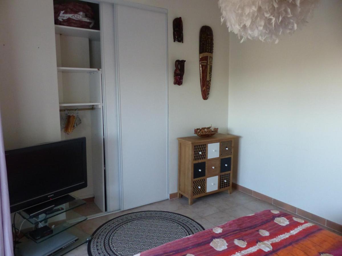 Logement Zen Sur La Colline Aux Mimosas Hyeres Luaran gambar