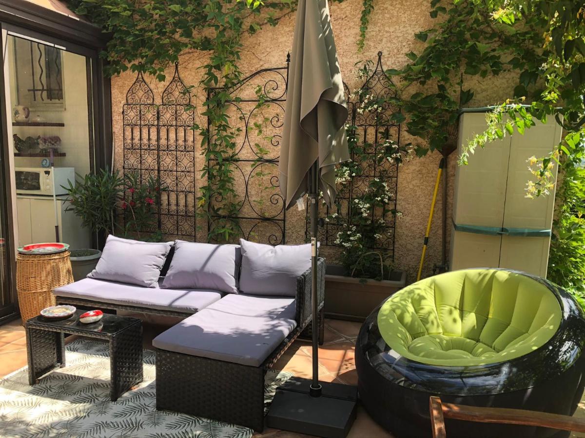 Logement Zen Sur La Colline Aux Mimosas Hyeres Luaran gambar