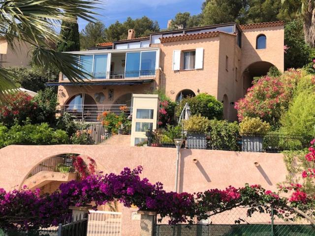 Logement Zen Sur La Colline Aux Mimosas Hyeres Luaran gambar